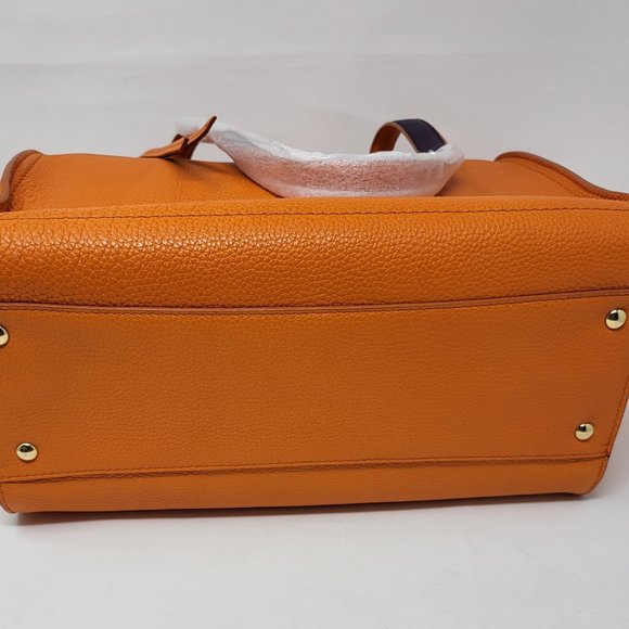 Salvatore Ferragamo Large Tote Satchel Bag - Picture 4 of 16